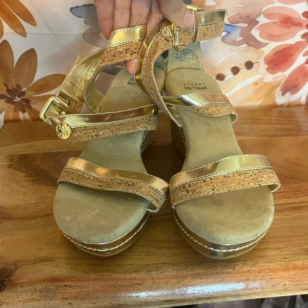 Stuart Weitzman Girls 3 Alabaster Gold Cork Lightweight Dressy Event Party Wedge